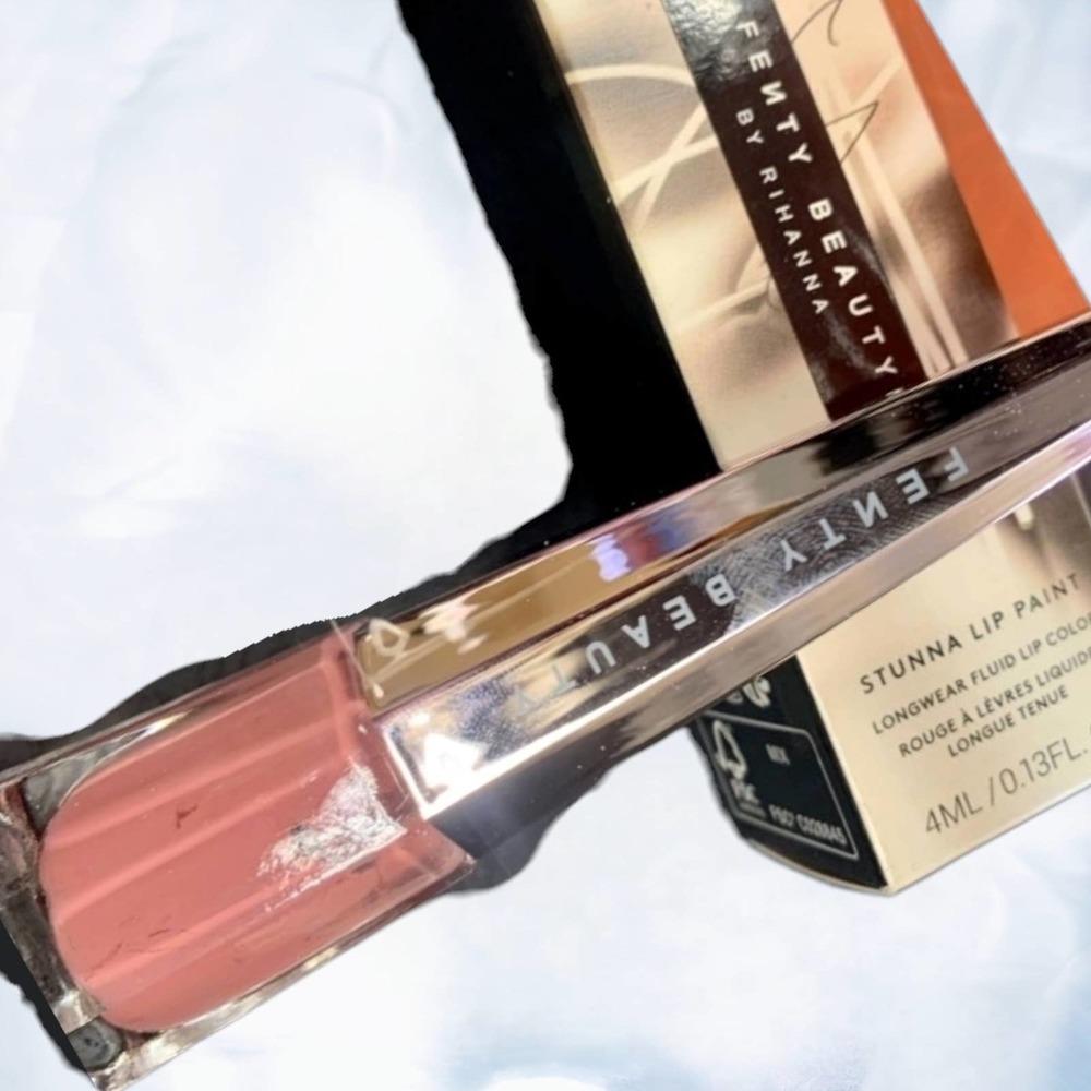 Fenty beauty stunna lip paint